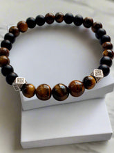 Load image into Gallery viewer, Men's Tiger Eye & Matt Beaded Bracelet