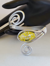 Load image into Gallery viewer, Lemon Drop Swirl Cuff Bracelet