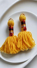 Load image into Gallery viewer, Multicolor Wire &amp;Yellow Tassel Earrings
