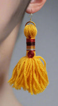 Load image into Gallery viewer, Multicolor Wire &amp;Yellow Tassel Earrings
