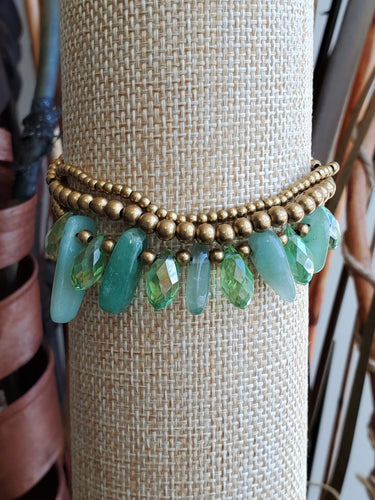 Young Girl's Green Macrame Bracelet - A BeaYOUtiful You
