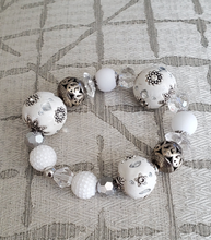 Load image into Gallery viewer, Single Stretch Bracelet Style#02 - A BeaYOUtiful You
